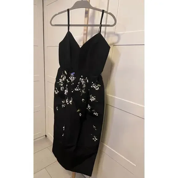 NWT: Carolina Herrera Embellished Pleated Silk-Faille Midi Dress - Picture 6 of 16